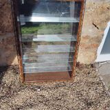 Shelved unit