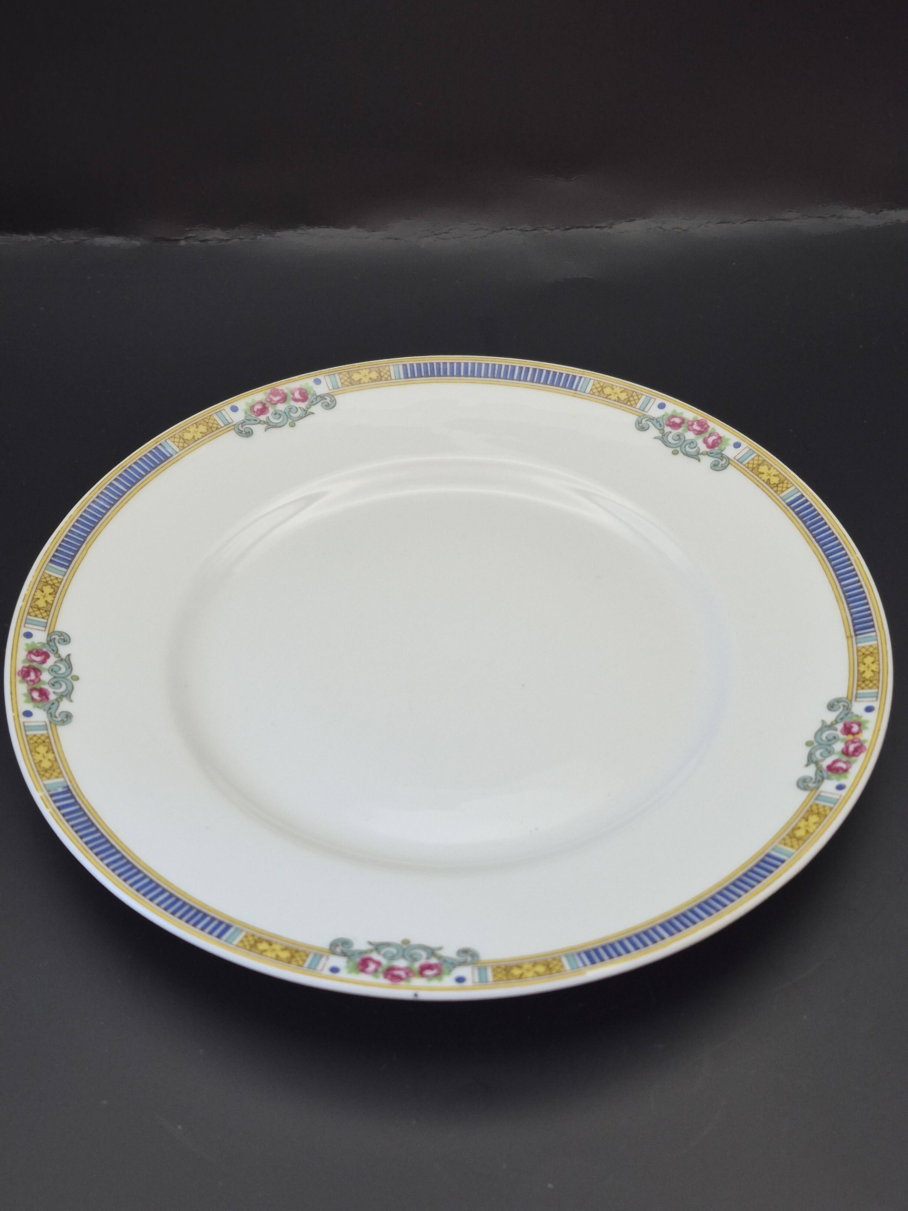 Série de 6 assiettes à dessert Bernardaud Limoges – Art Déco – A714