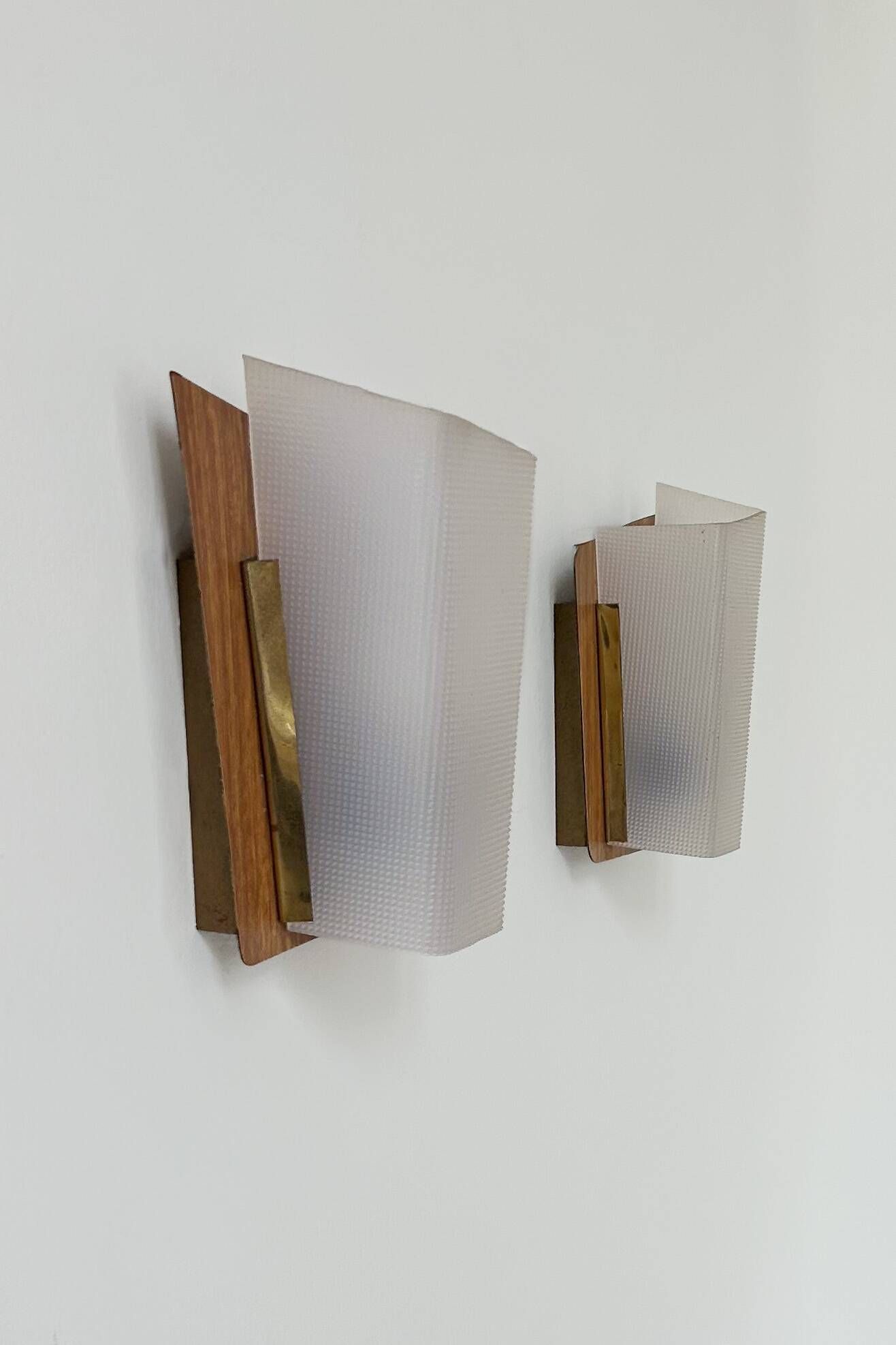 Pair of vintage perspex and wood wall lights, France 1960.