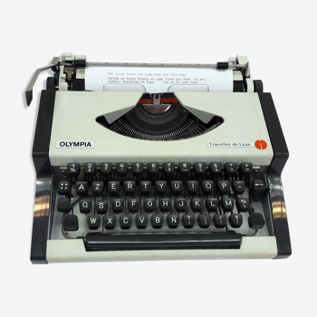 Machine à écrire Olympia Traveller De Luxe vintage 1977