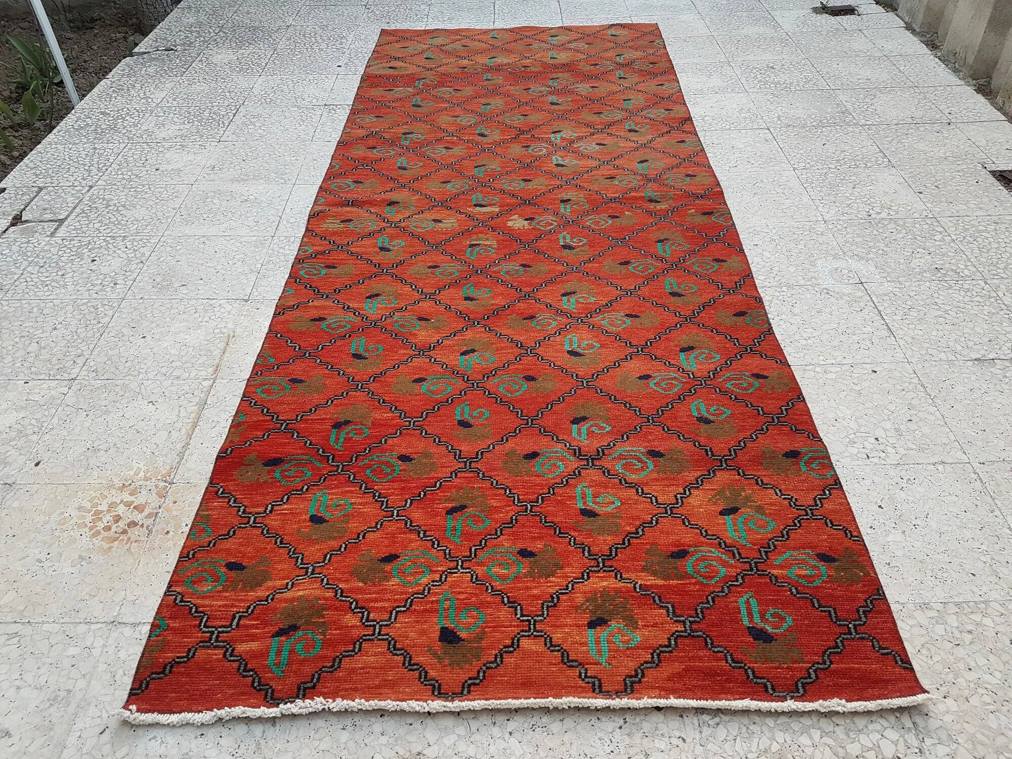 Vintage Turkish Oushak rug 118x306 cm