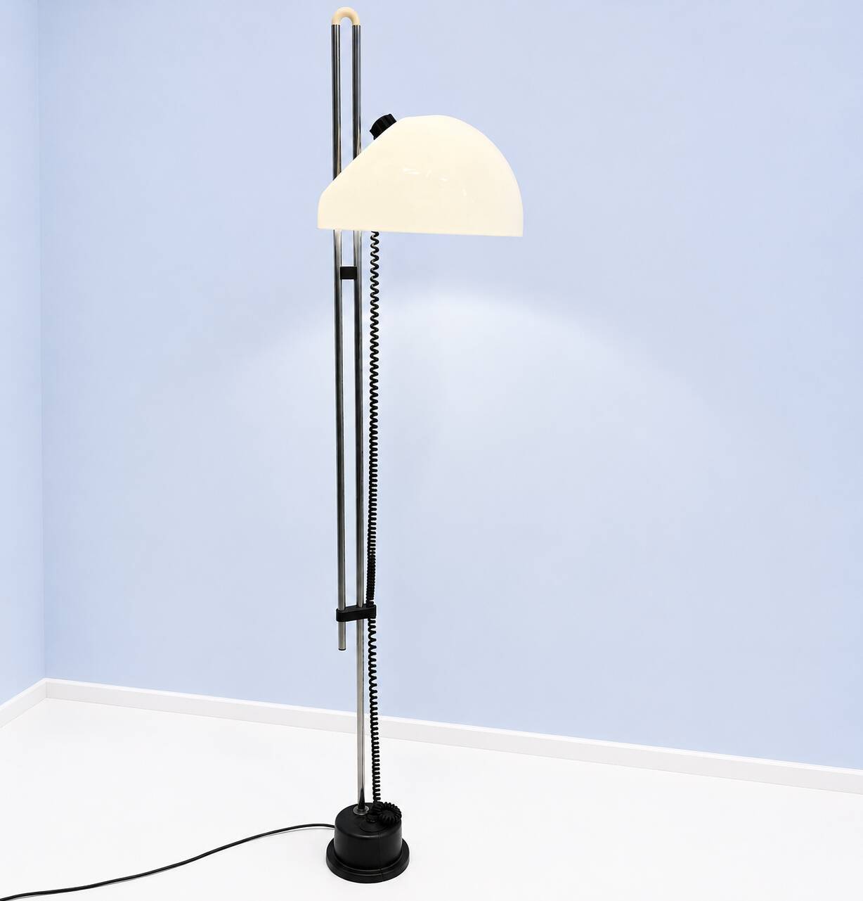 Italian Space Age floor lamp by Carlo Santi for Kartell, circa 1970.
