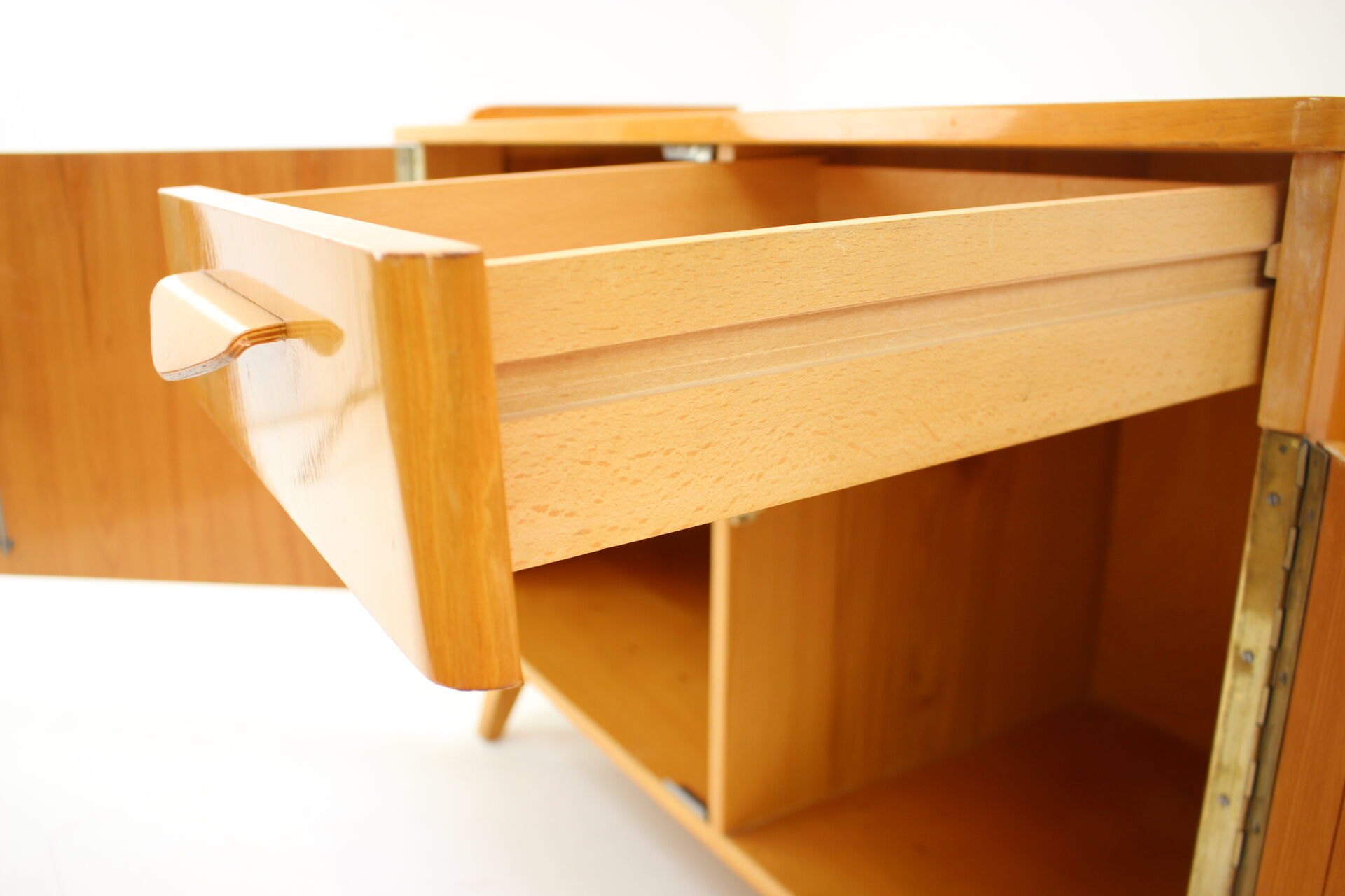 Mid-century cabinet high gloss by tatra pravenec, 1970s czechoslovakia