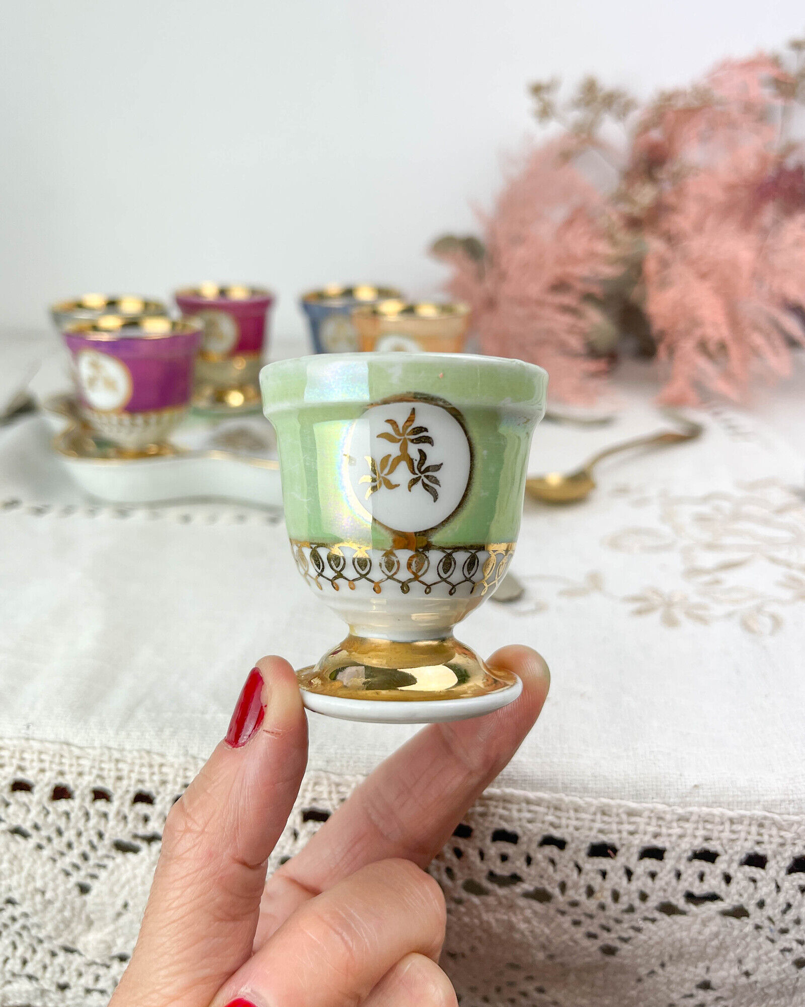 Set de 6 coquetiers vintage en porcelaine de limoges