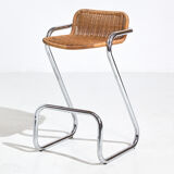 Tubular bar stool