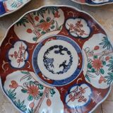 5 IMARI PLATES JAPAN 19th century scalloped floral motifs, FUKI CHOSHUN Arita