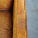 Ensemble de fauteuils en cuir couleur cognac clair de style anglais.