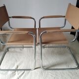 Paire de fauteuils cuir et chrome