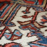 Tapis Heriz Antique du Moyen-Orient, Années 1950, Élégance Traditionnelle