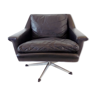 Esa 802 black leather armchair by werner langenfeld