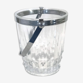 Ice bucket