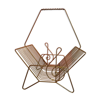 Gold metal vinyl holder and floor key