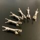 6 horse-shaped metal knife holders