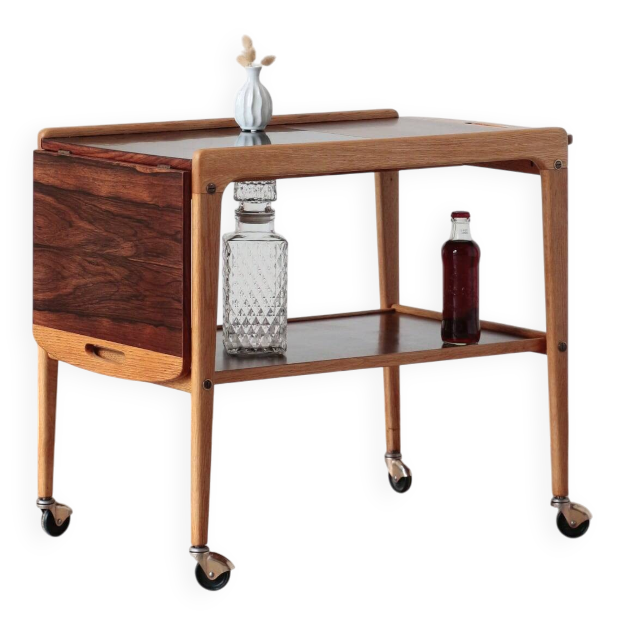 Scandinavian 'Thea' side table in rosewood and laminate, Yngve Ekström