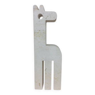 Fratelli Mannelli giraffe sculpture in travertine