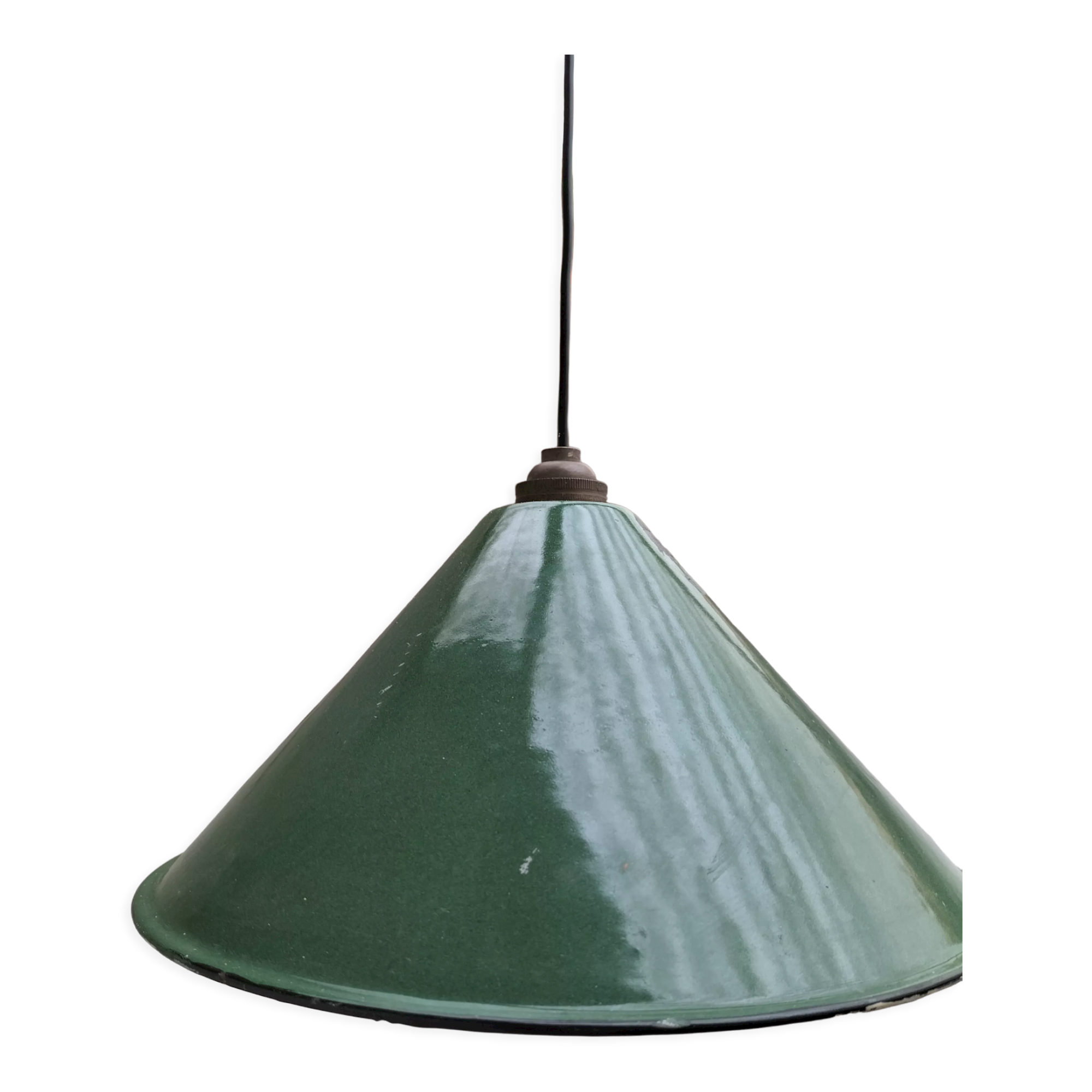 Industrial enamelled lamp