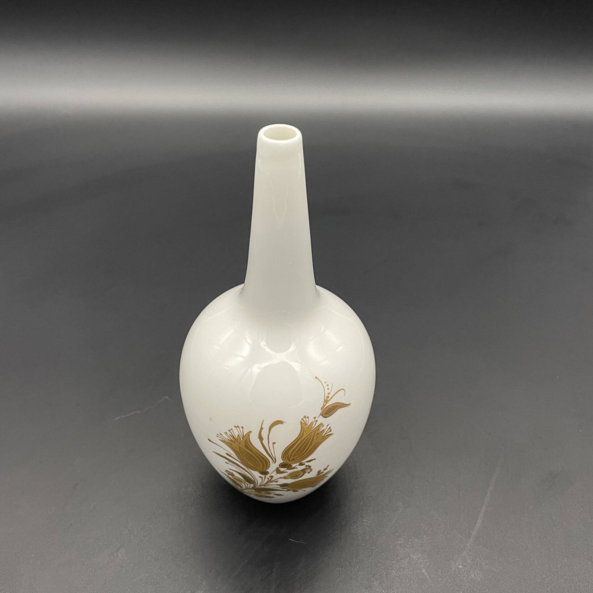 Vintage Rosenthal studio-line vase in white porcelain with flora decoration.