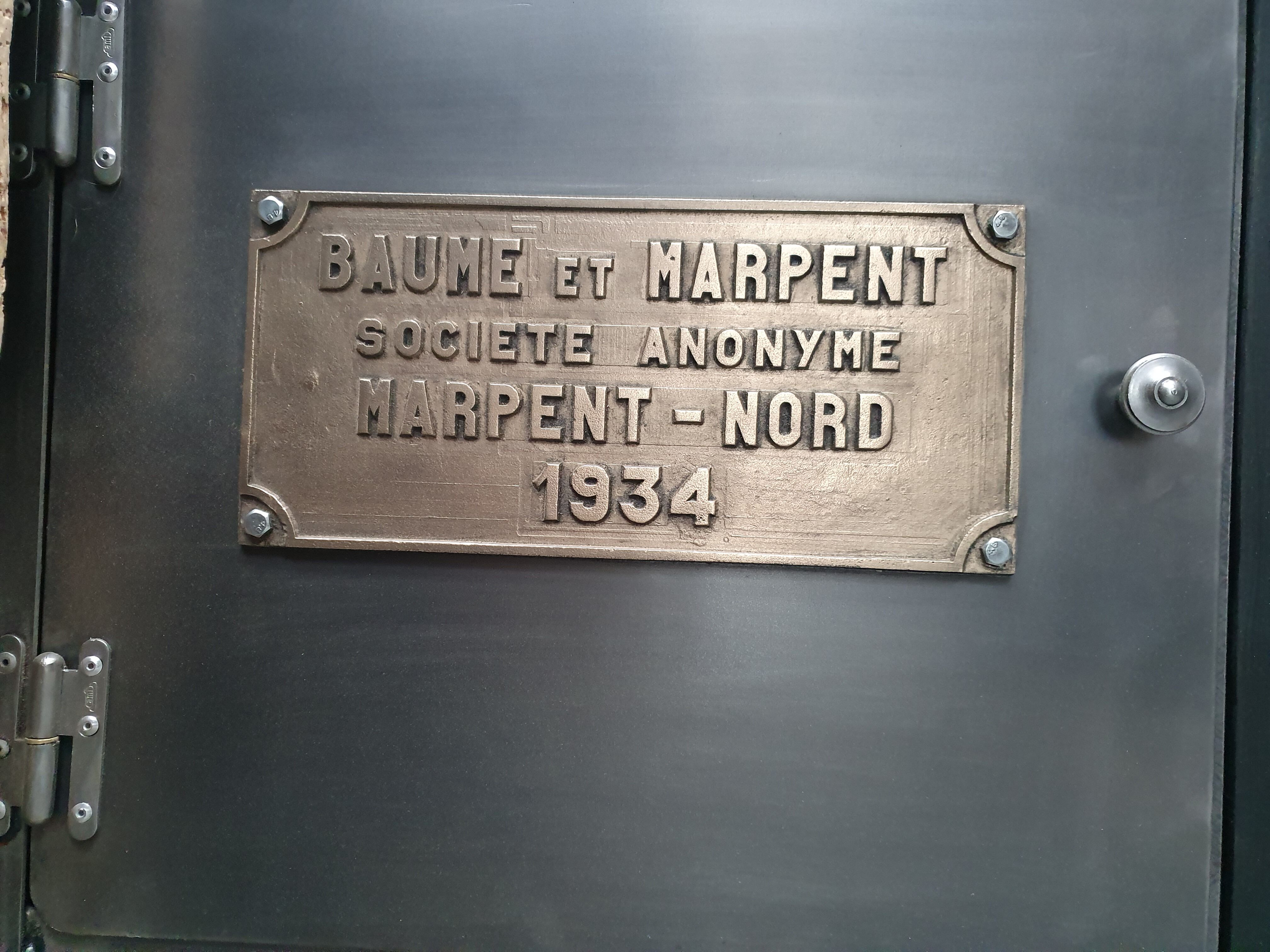 former established industrial elm and oak brass plate