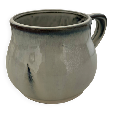 Tasse bleu et gris dégradés