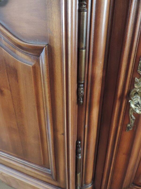 Very Regency style