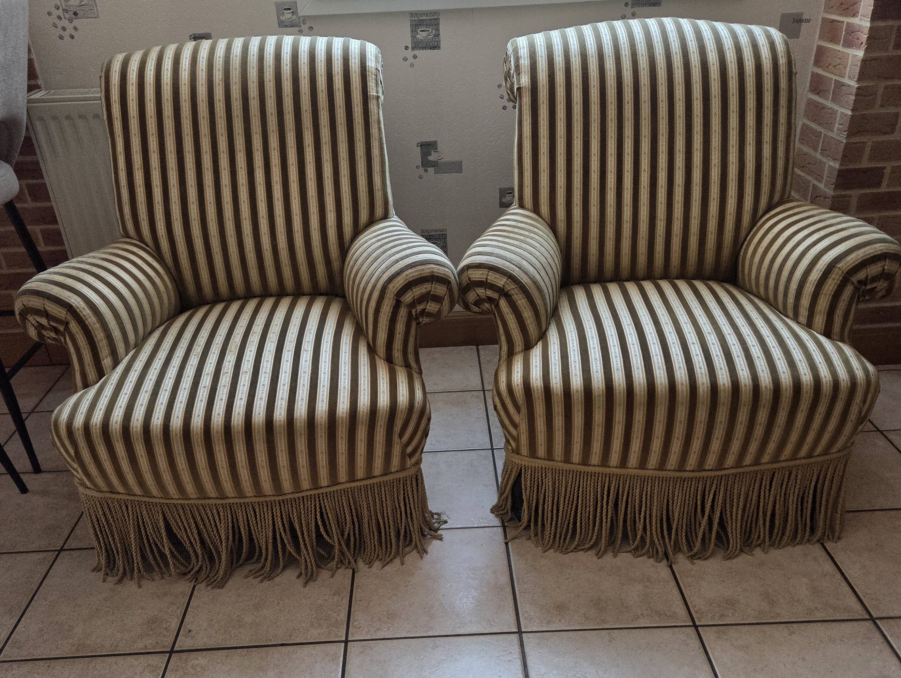 Pair of toad armchairs