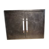 Metal wall cabinet