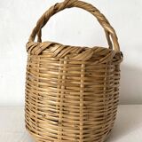 Vintage round basket