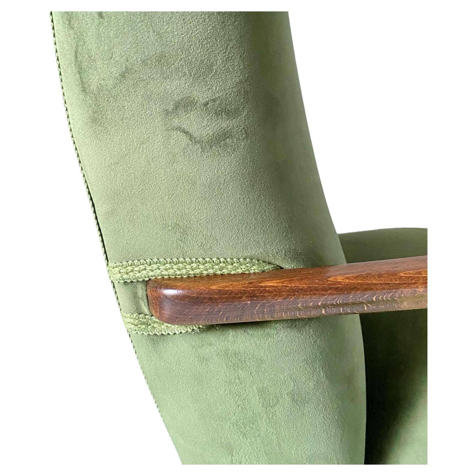 Midcentury modern Green Velvet Armchair, Guglielmo Ulrich, Italy 1950 's
