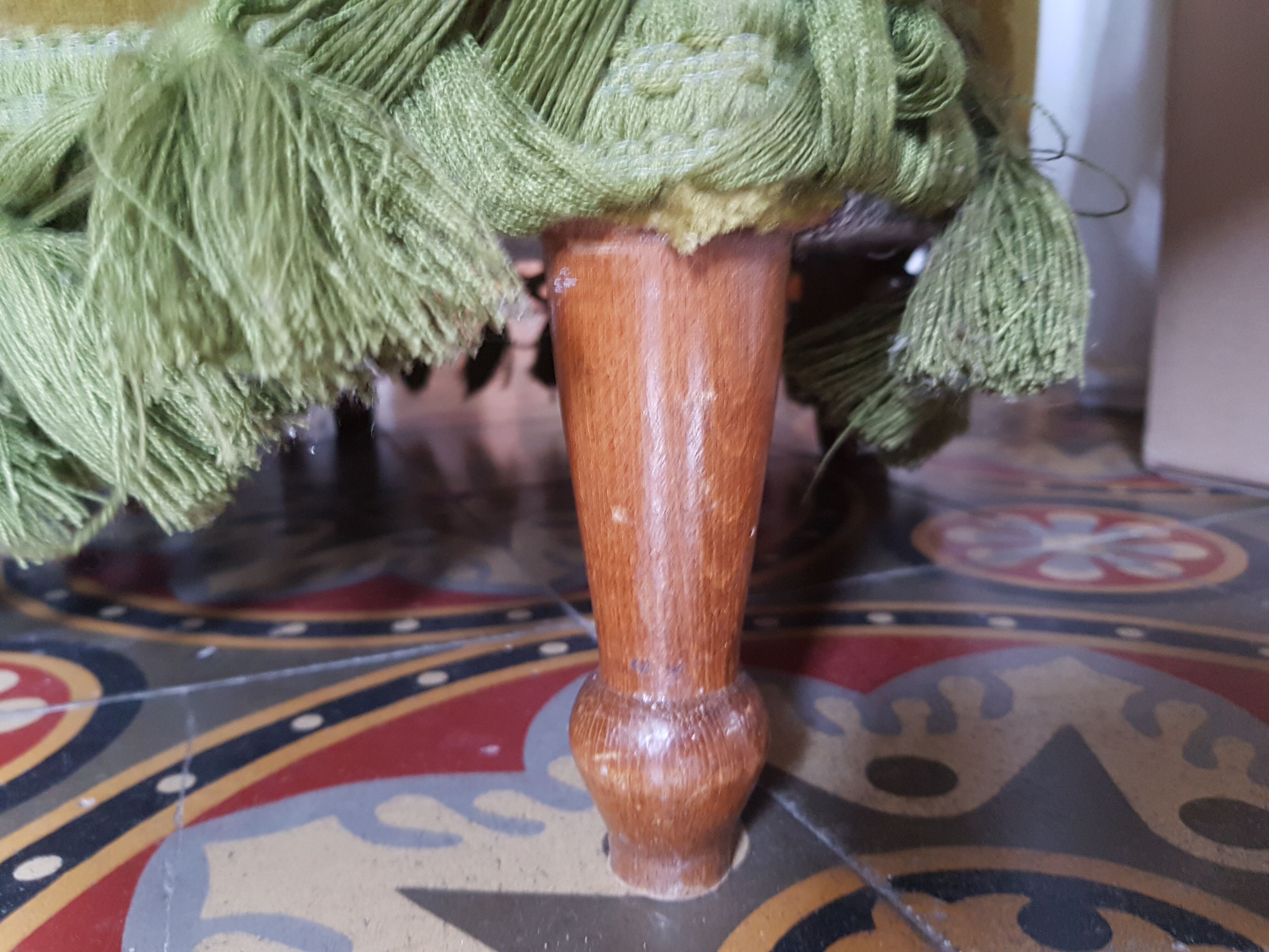 Bronze green toad armchair