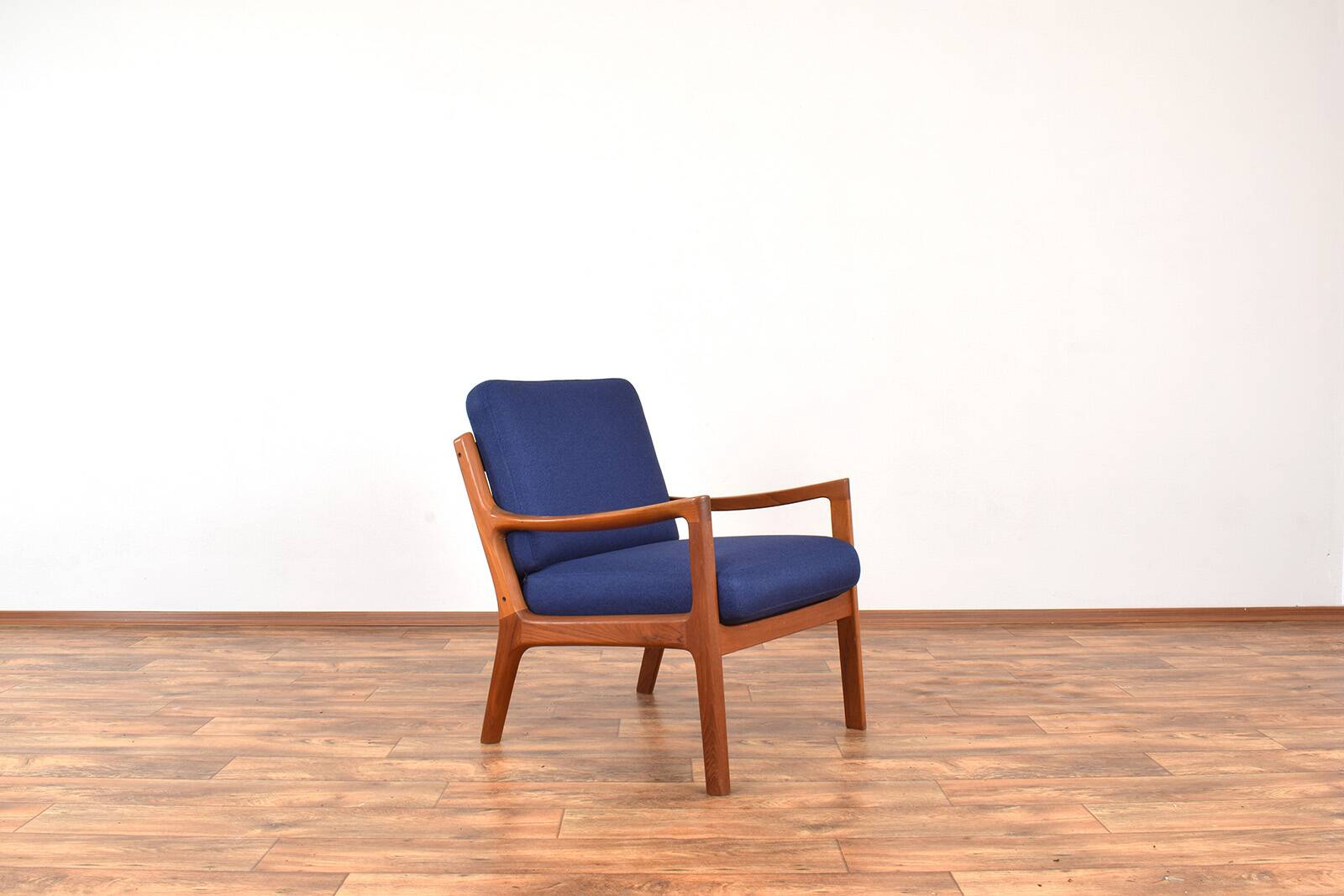 Danish Teak Senator Lounge Chair by Ole Wanscher for Cado, 1960s.