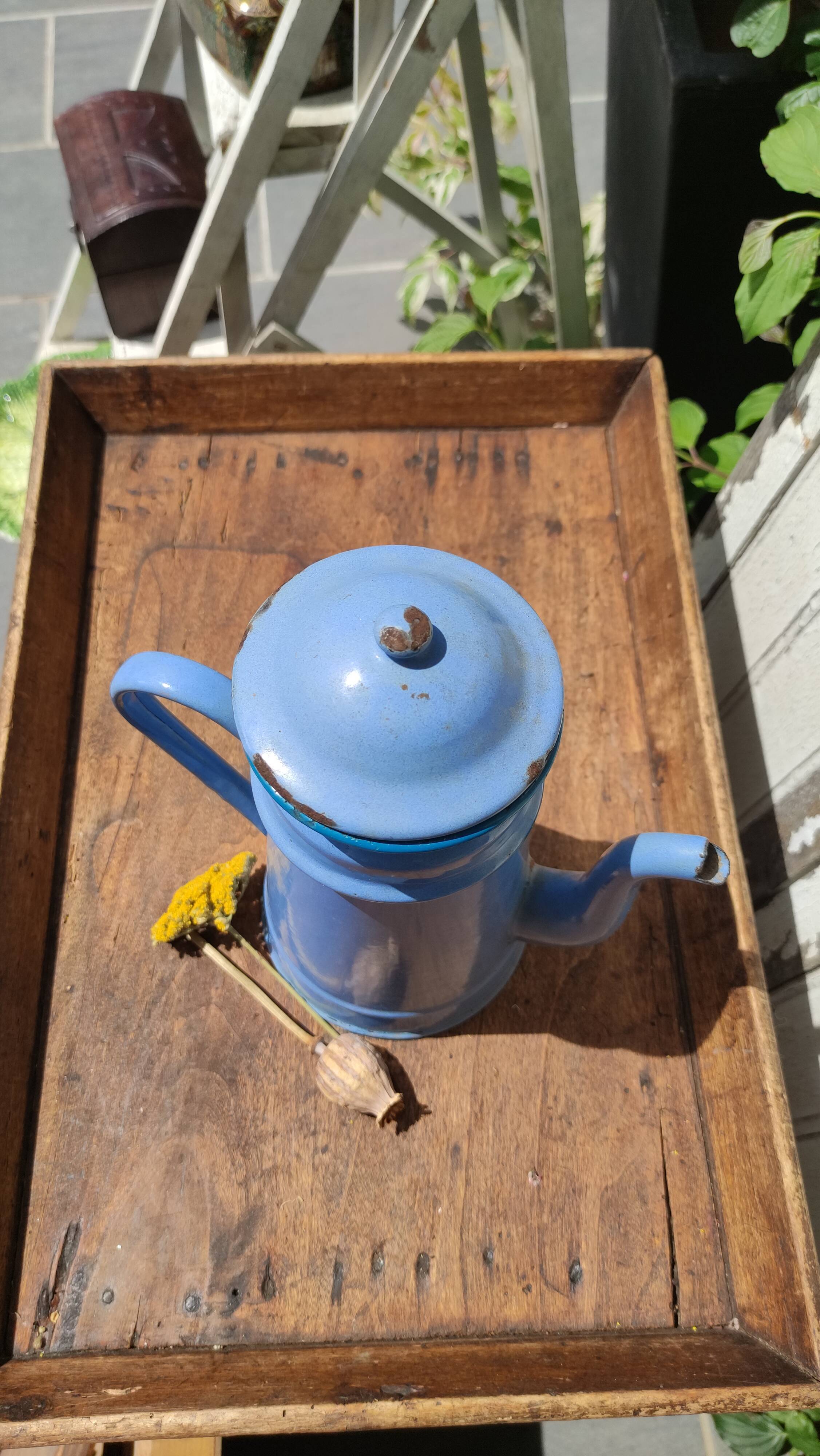 Blue coffee maker in vintage enamelled sheet metal