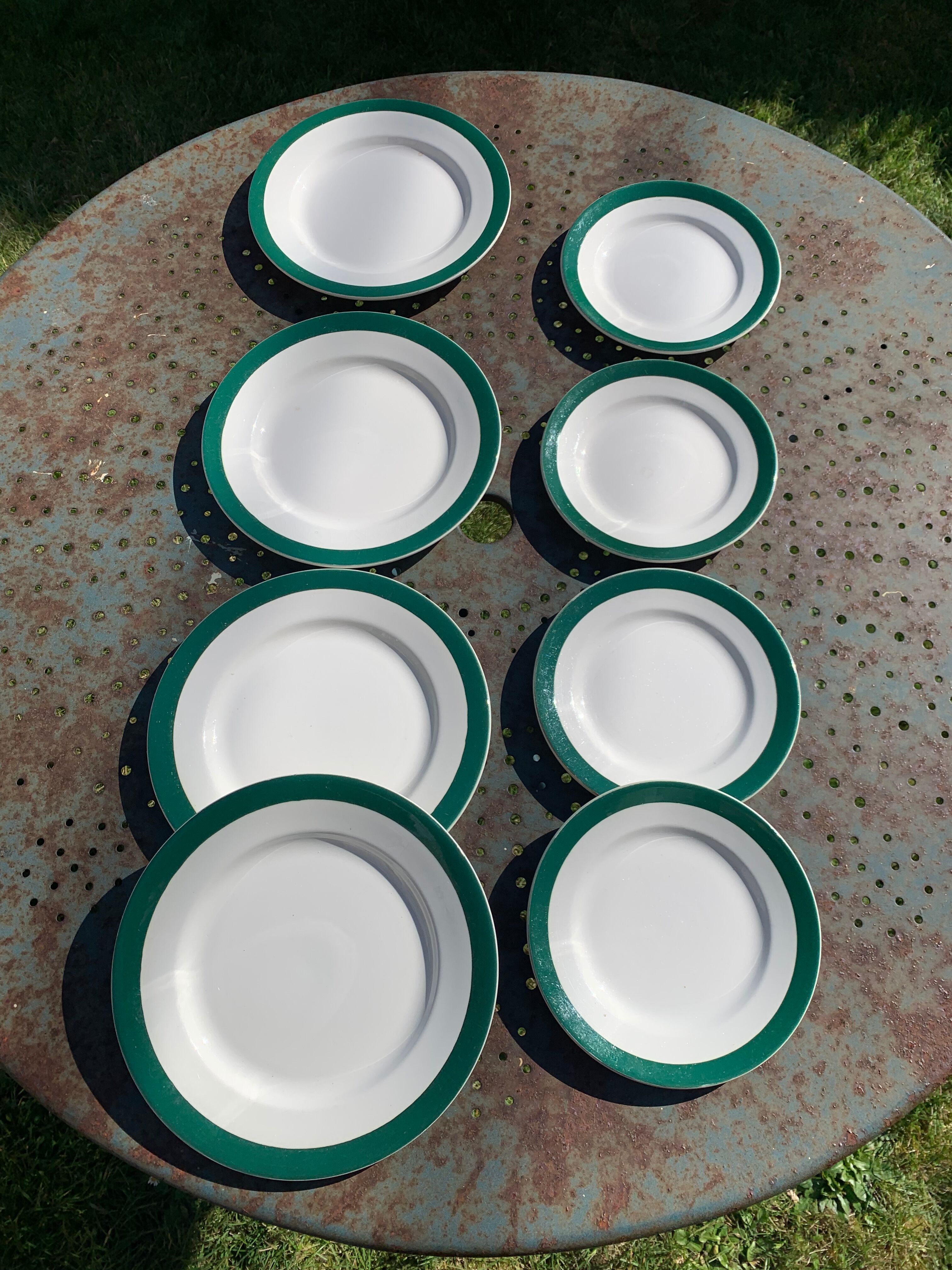 8 plates 4 flat and 4 small dark green Digoin sarreguemines vintage