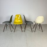Chaises DSW de Charles & Ray Eames édition Herman Miller