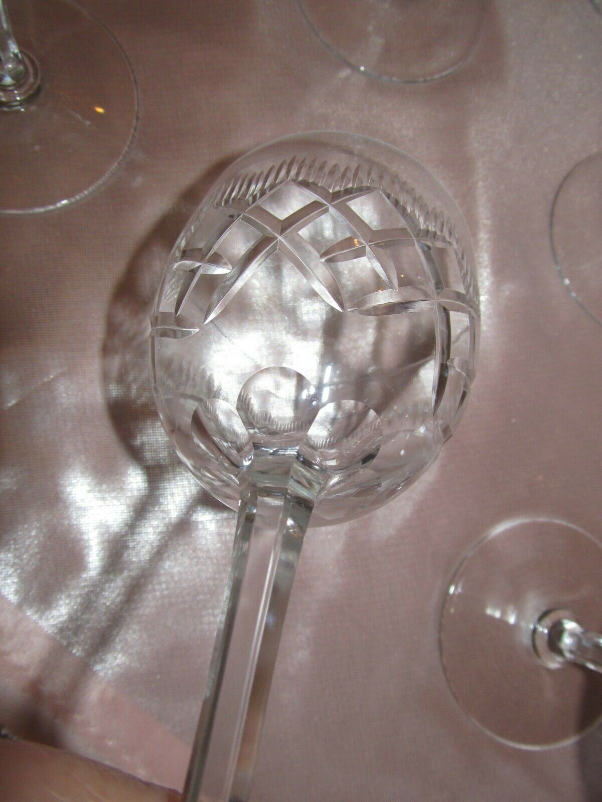 Suite 8 large crystal water glasses cut Baccarat St. Louis
