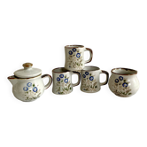 Vintage stoneware dinette with flower decor