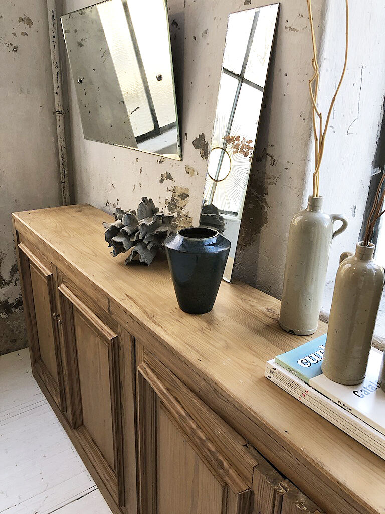 Blue duck speckled ceramic vase