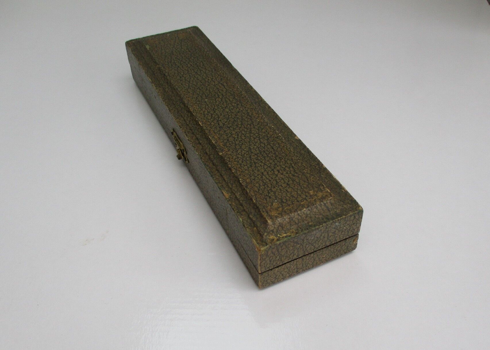 Butter Knife Chiseled Blade, Sleeve Silver Filled - Ecrin