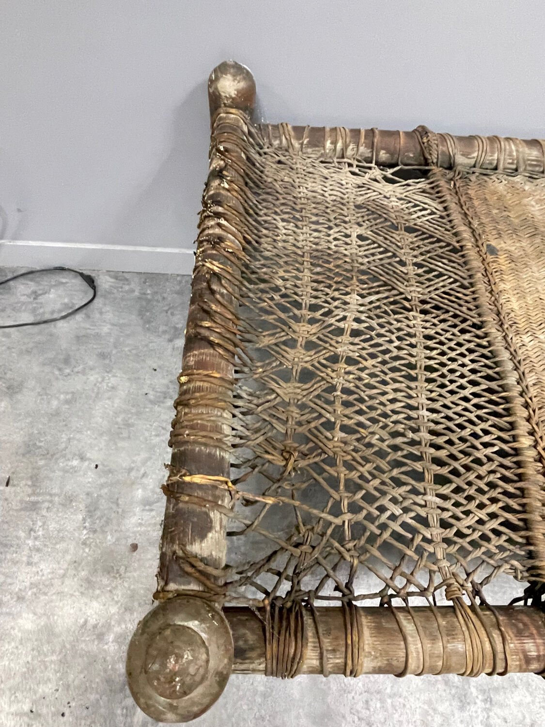 Traditional Indian lamp "sharpoï", around 1960.