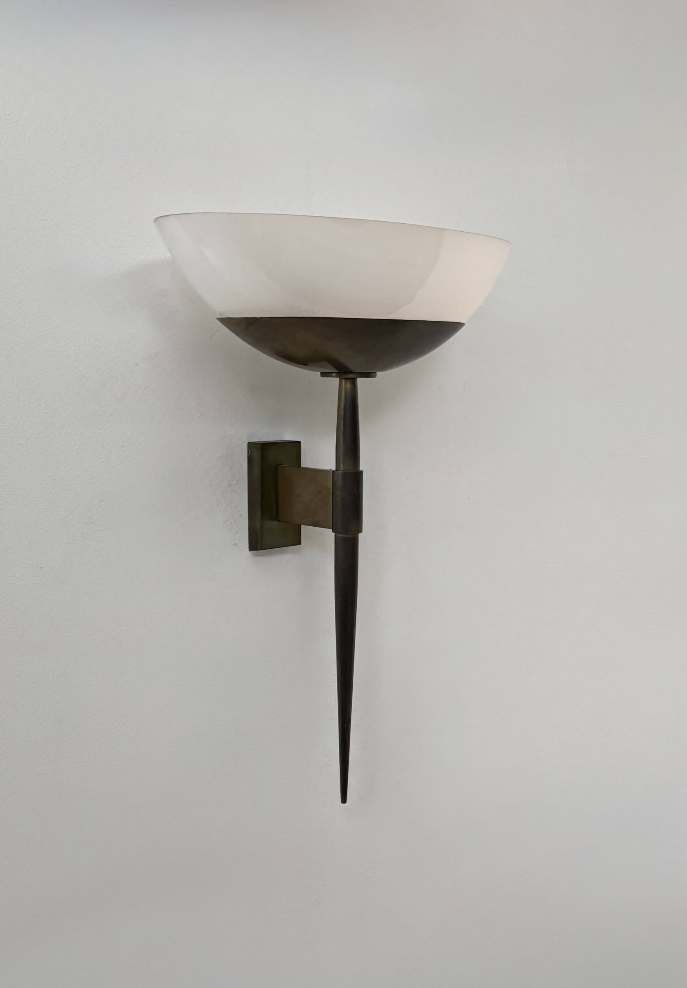 Vintage Art Deco wall light, brass and perspex, France, 1930.