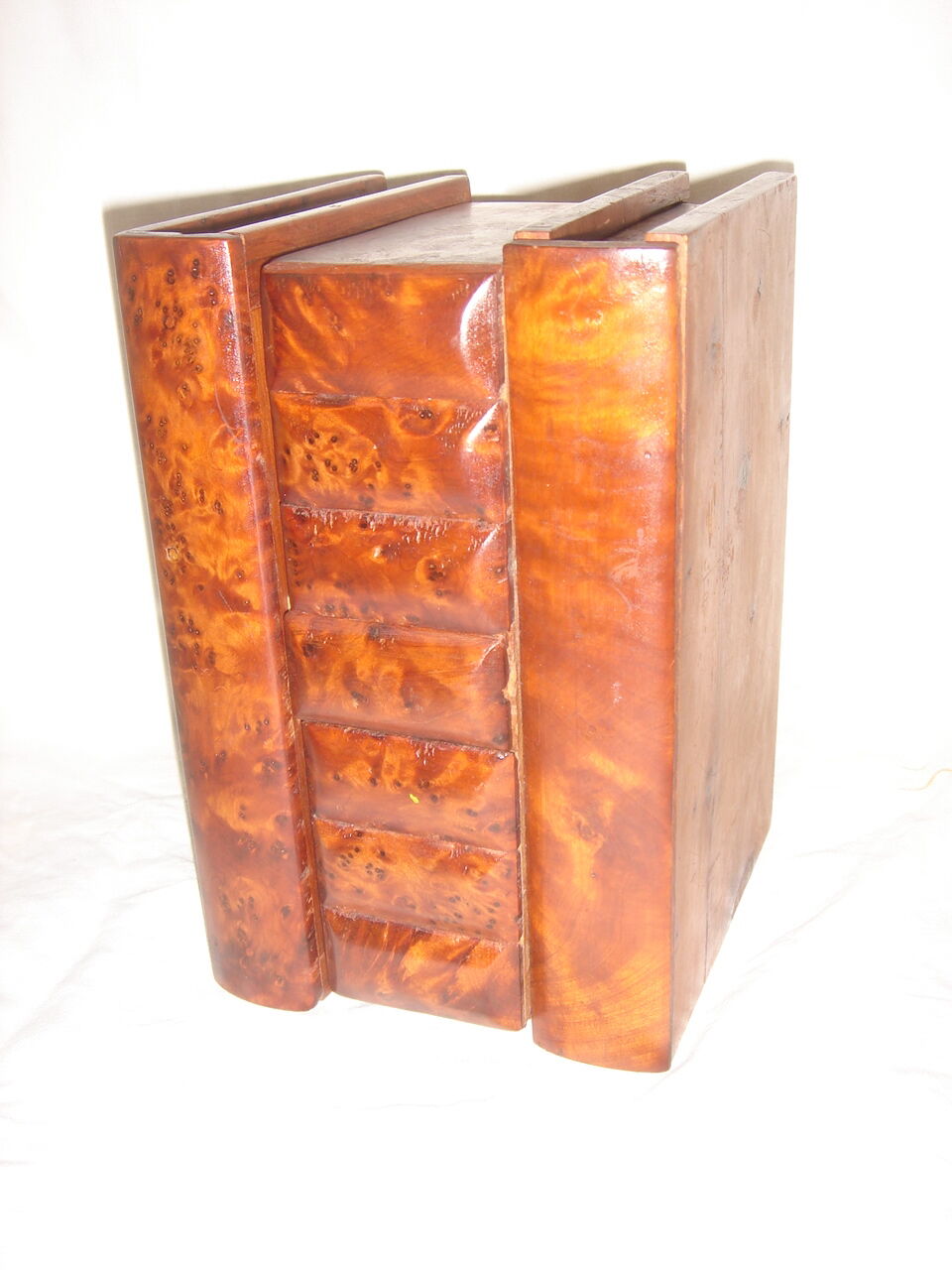 Secret magnifying glass box, 1970