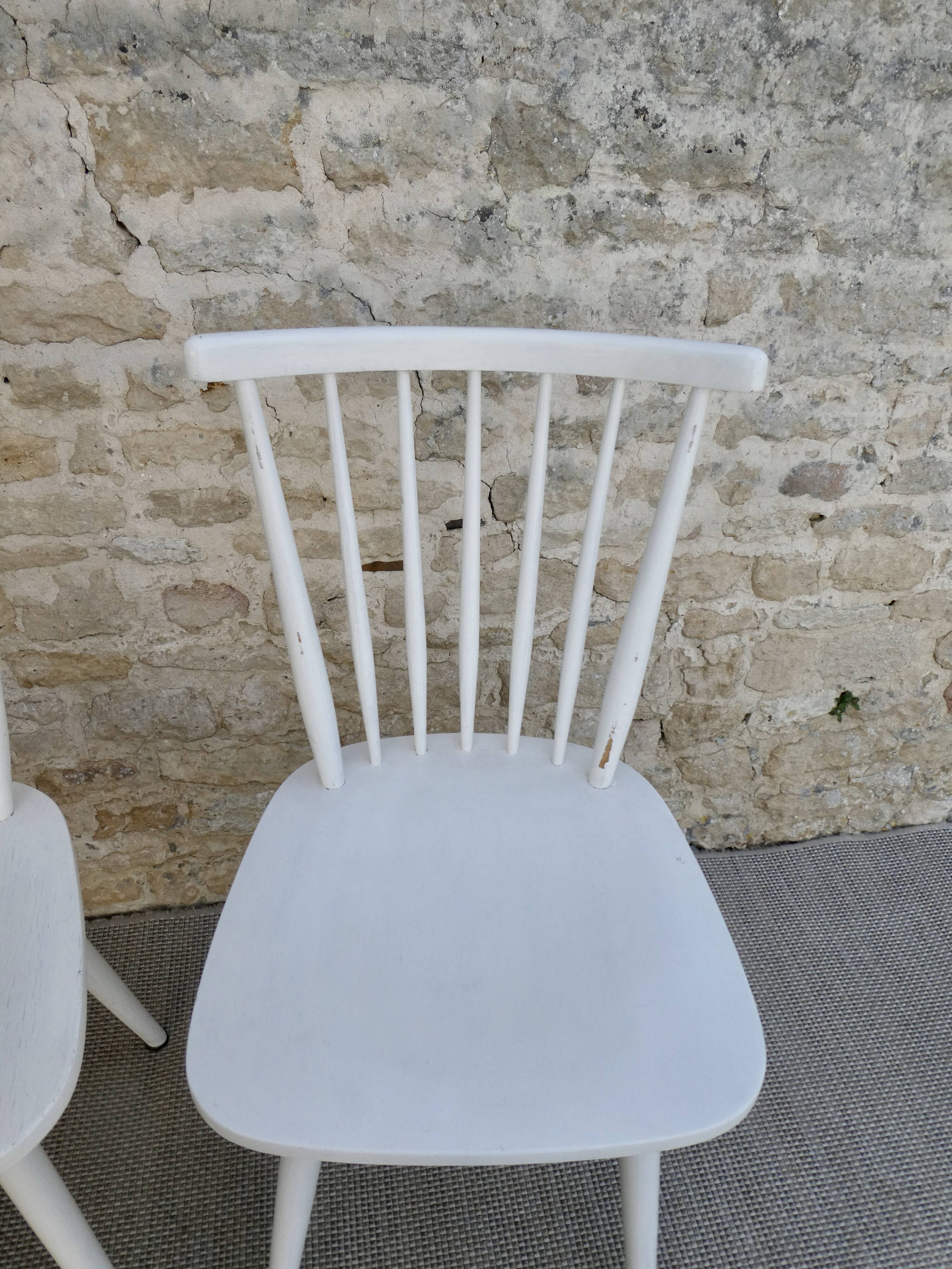 Pair of chairs with bars, wooden, white patina