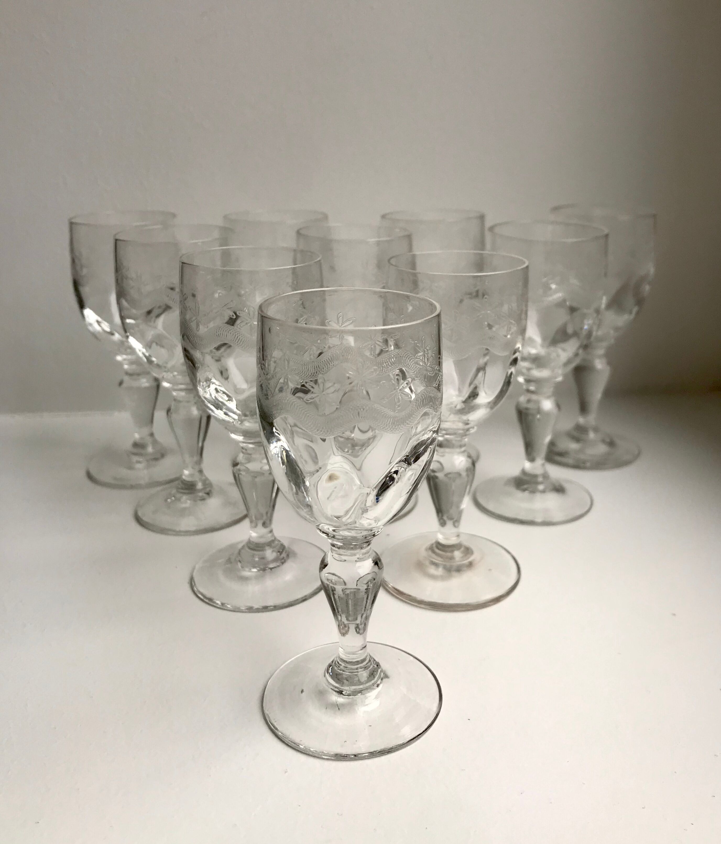 Set of 10 small glasses with feet / crystal liquor engraved 30s