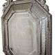 Venitien mirror with a pediment 94x138cm