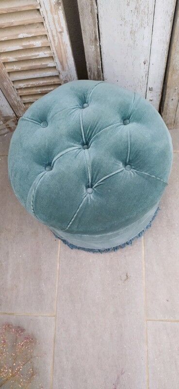 Vintage Pouf