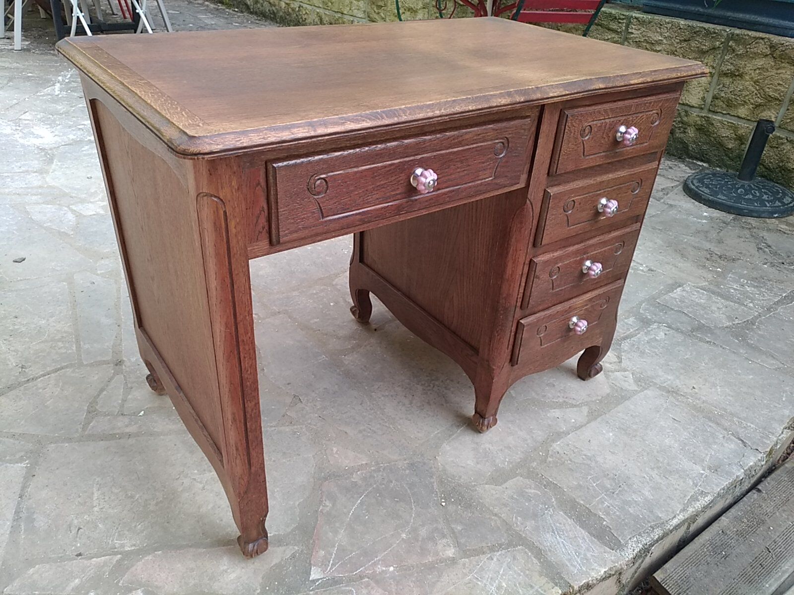 Oak desk
