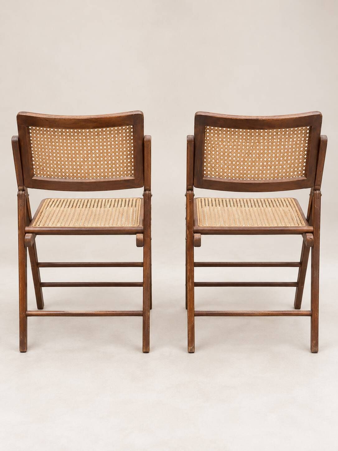Vintage folding chair in wood and cane – 1960s/70s