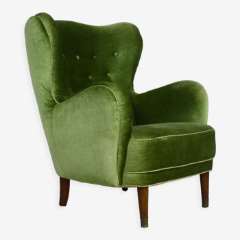 Danish lounge chair in green velvet, 1950s