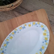 Ravier / Yellow and blue aperitif plate the Amandinoise