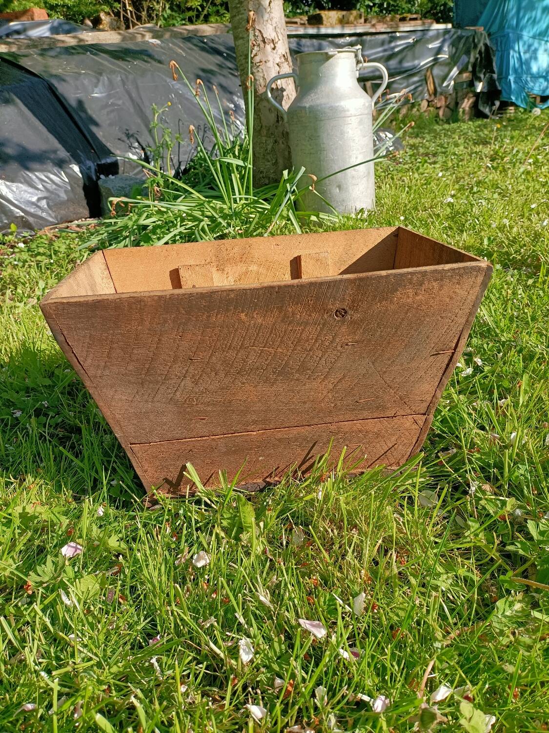 Retro wooden planter/box