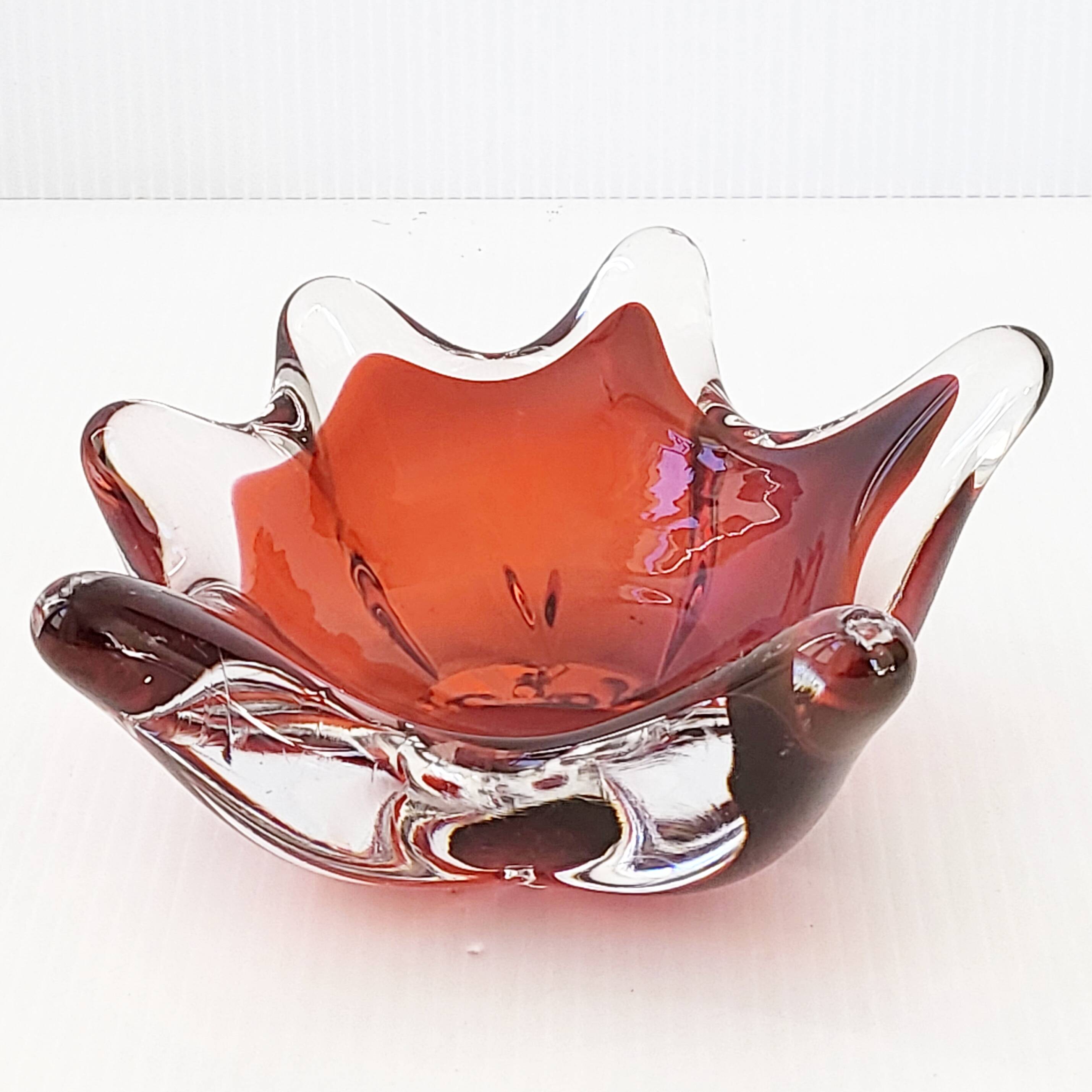 Vintage crystal pocket tray 1960